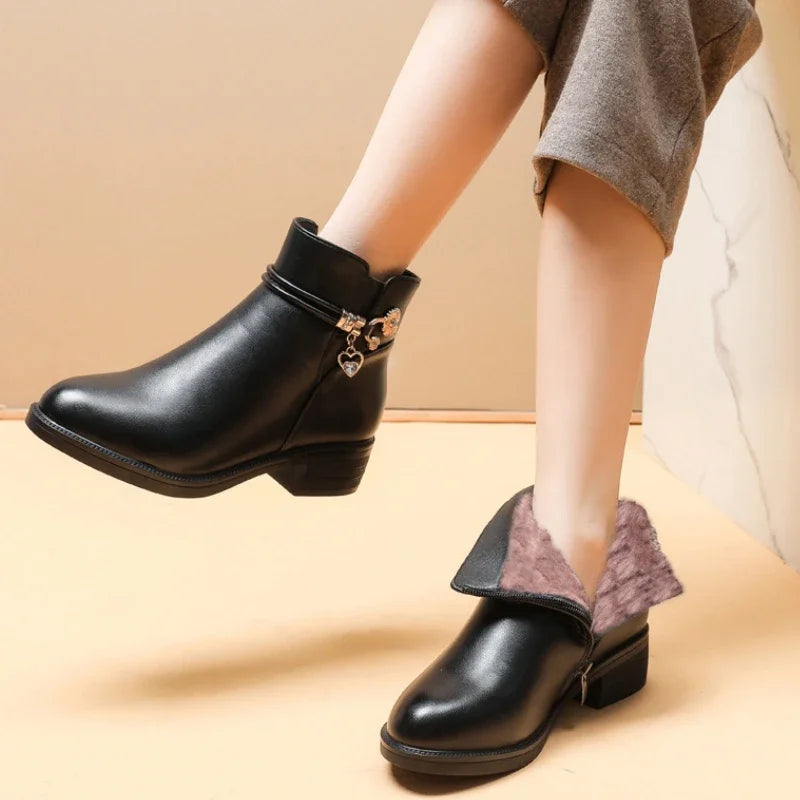 Bota Inverno 2025 - Sienna (Promoção Pré Inverno)