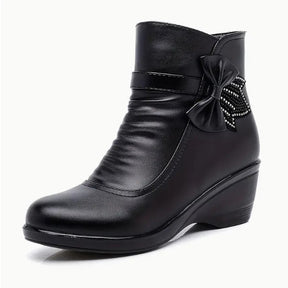 Bota de Couro Feminina - Vivienne (Promoção Pré Inverno)